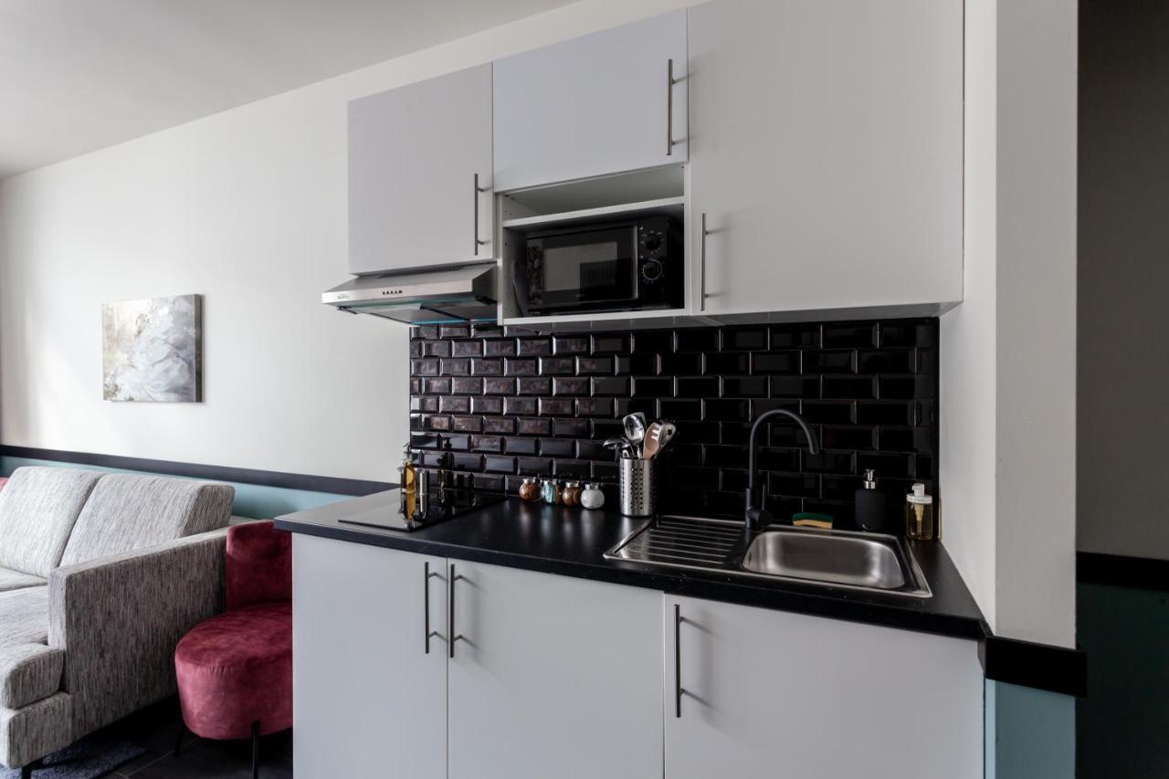 Hey - Aparthotel Брюссель Экстерьер фото